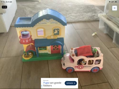 Fisher Price Little People Speelhuis en Schoolbus