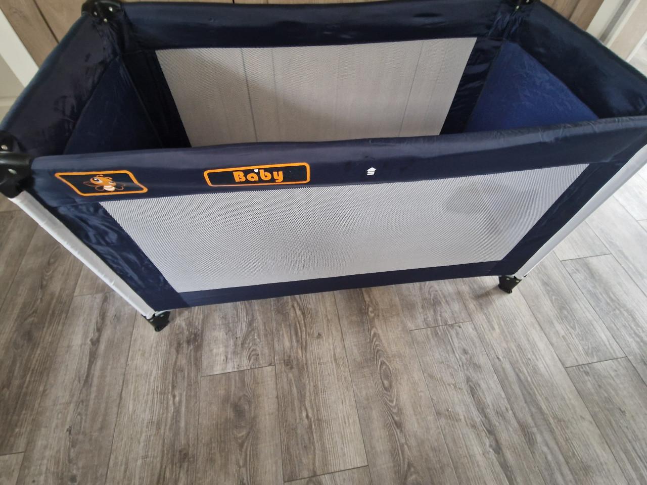 Campingbed in draagtas