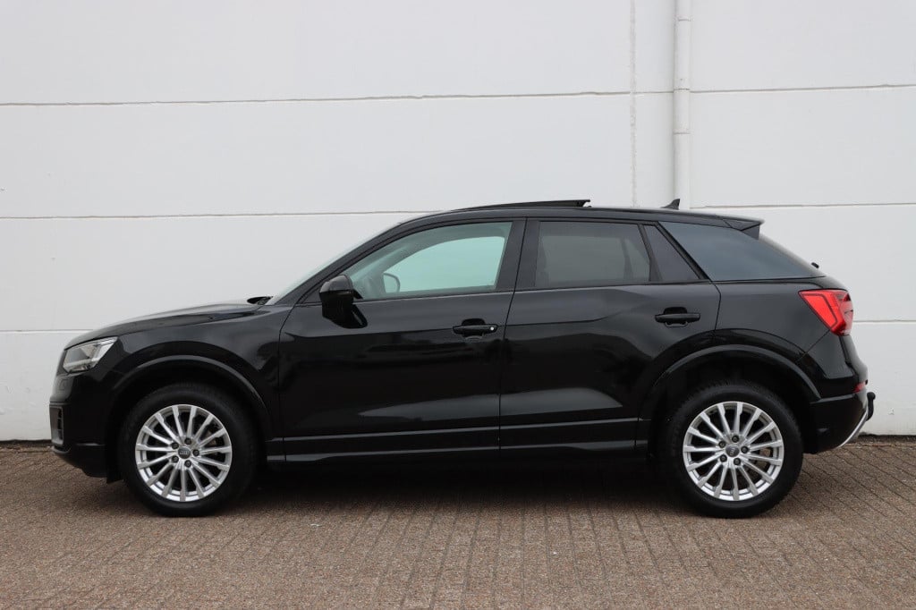 Audi Q2 30 tfsi design pro line plus