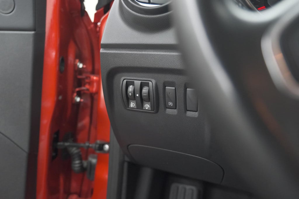 Renault Captur tce 120 edc intens | trekhaak | camera | navigatie | parkeer