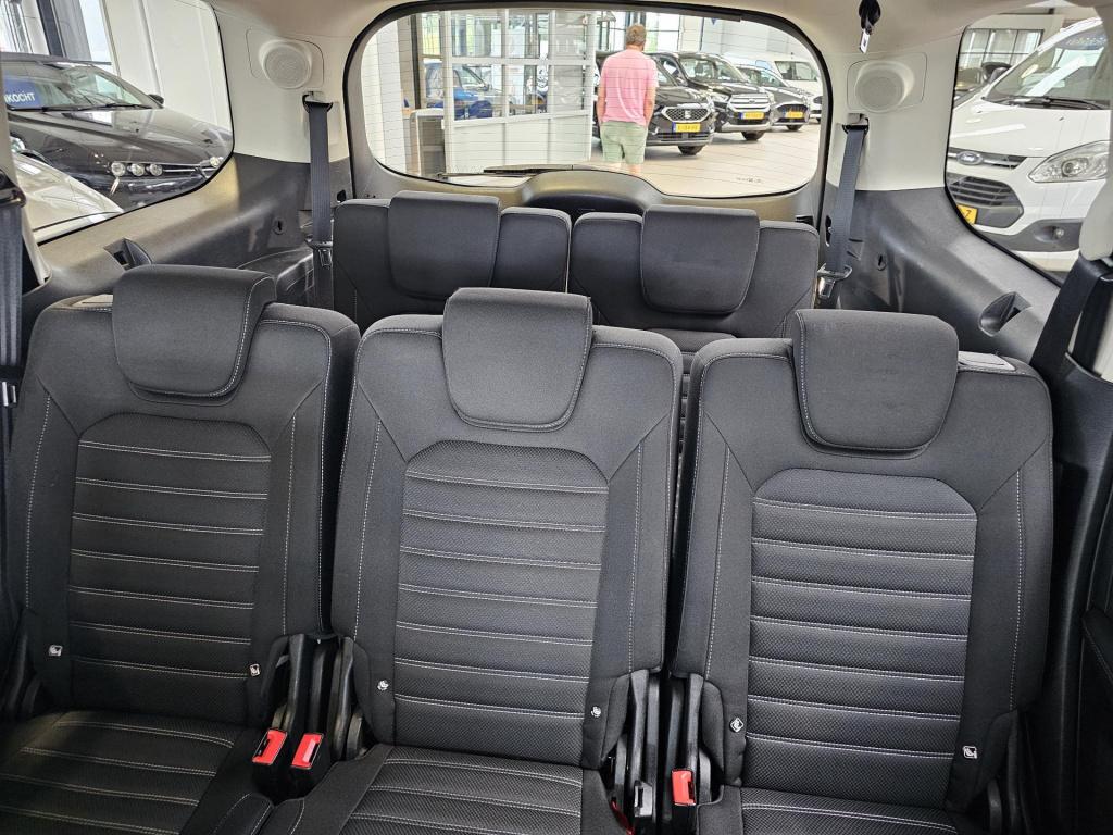 Ford Galaxy 1.5 titanium