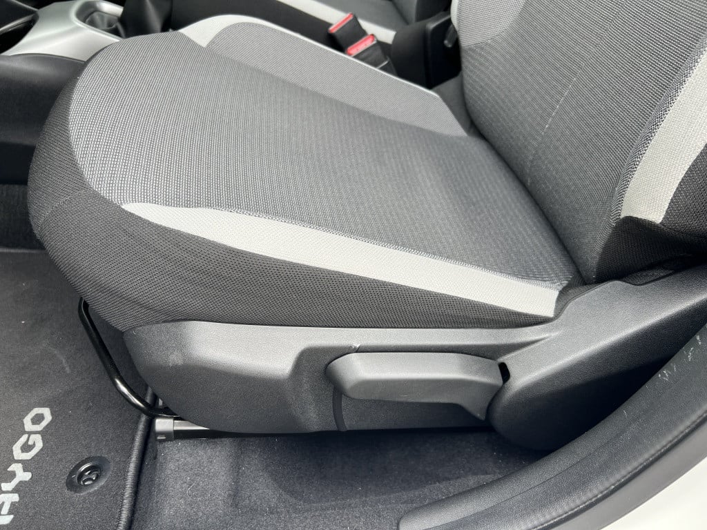 Toyota Aygo 1.0 vvt-i x-play