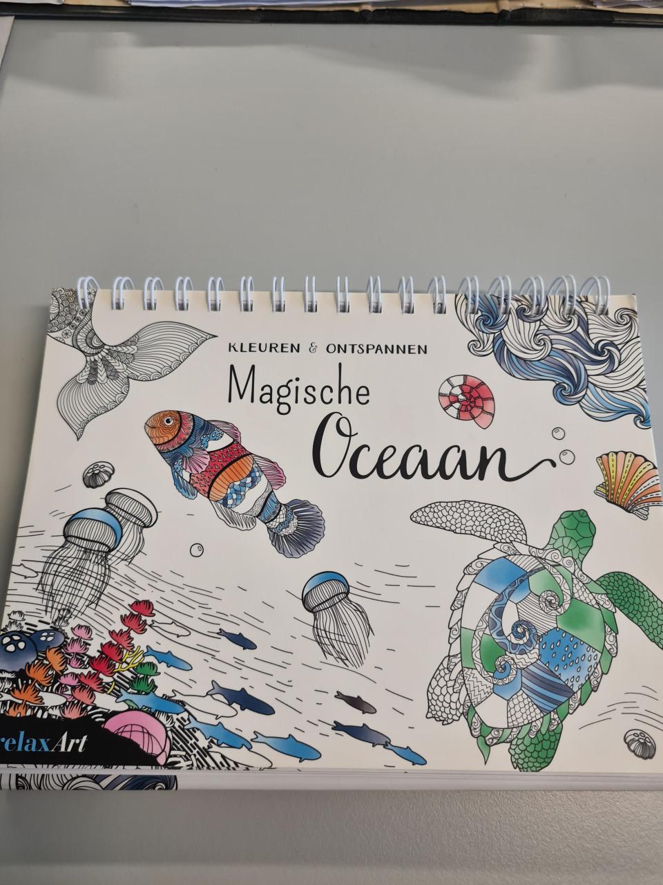 Tekenen ocean kleurplatenboek