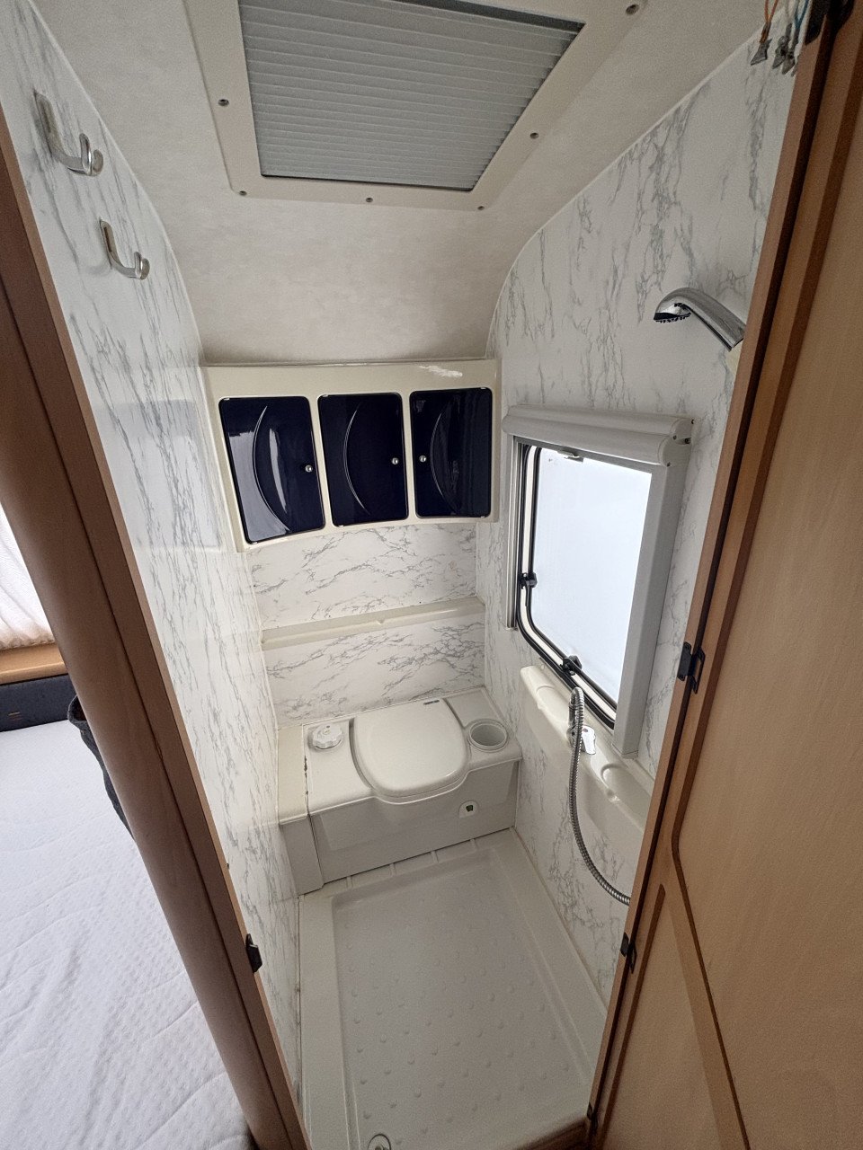 Tec Travelking 460 TDF + Isabella voortent