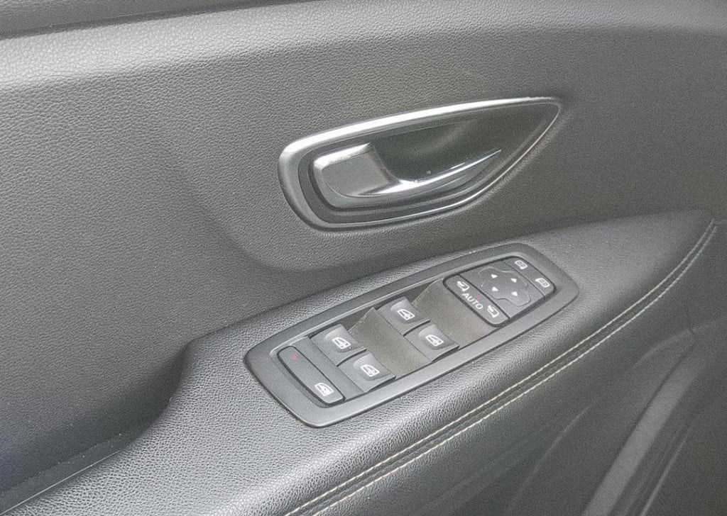 Renault Scenic 1.3 tce 140 intens elektrisch inklapbare trekhaak