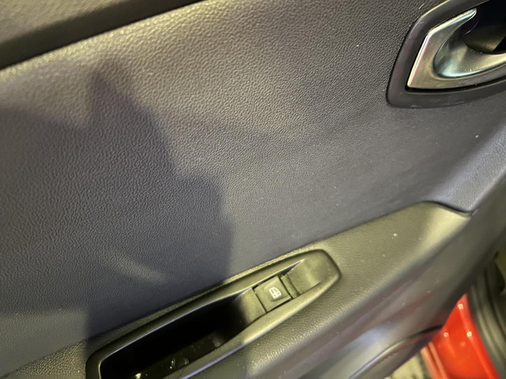 Renault Captur 1.2 tce intens automaat |lage km stand|winterset|superstaat