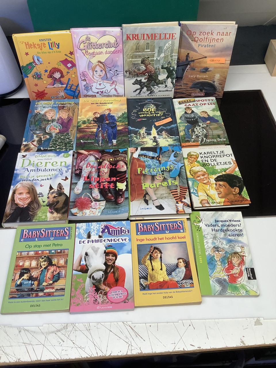 Stapel kinderboeken, Verschillende schrijvers, -sters. Alles = €10,00