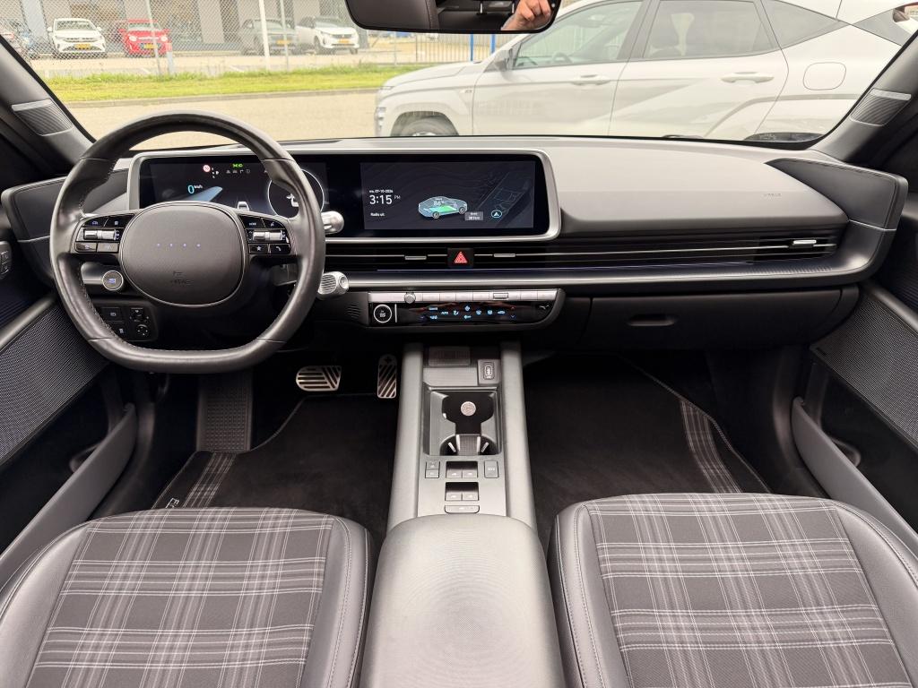 Hyundai Ioniq 6 first edition awd 77.4kwh | soh 100% | 1e eigenaar | dealer