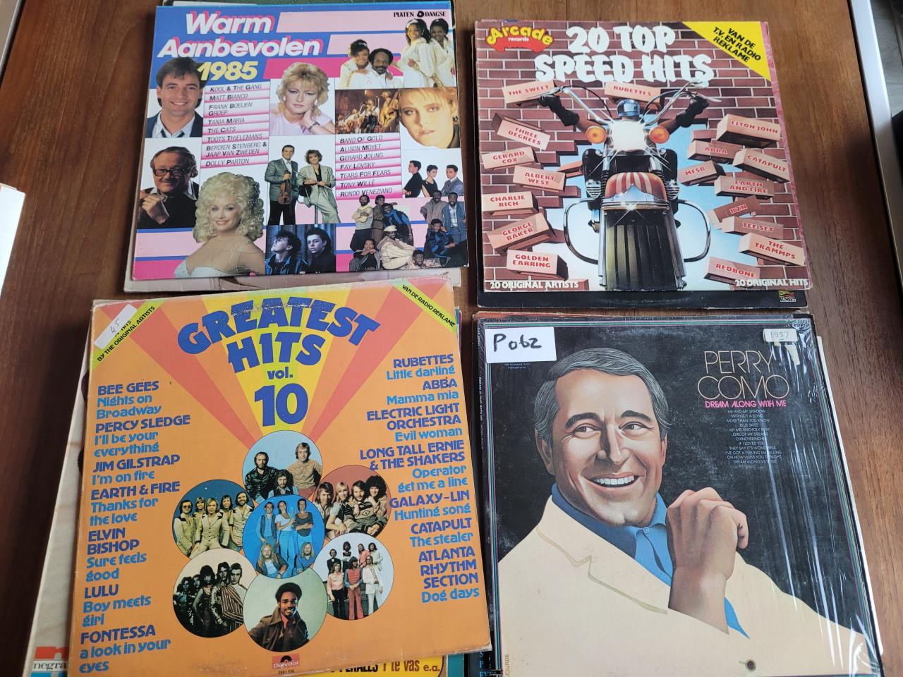 24 Heerlijke Evergreen LP's....