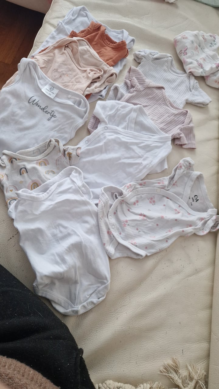 Newborn baby meisje kleding + flessensets