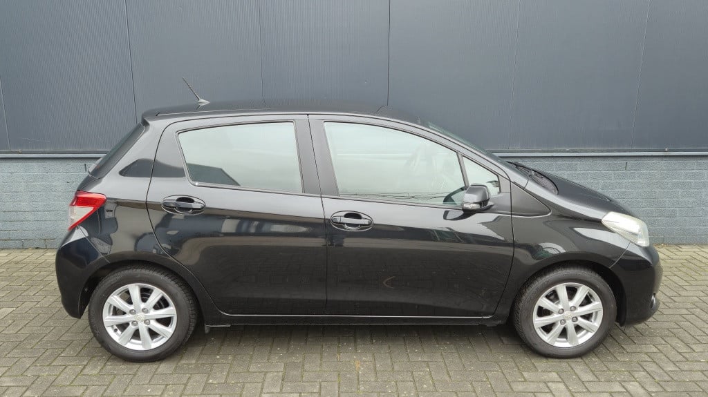 Toyota Yaris 1.3 vvt-i comfort