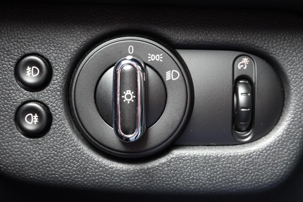 Mini Clubman mini 2.0 cooper s chili serious business