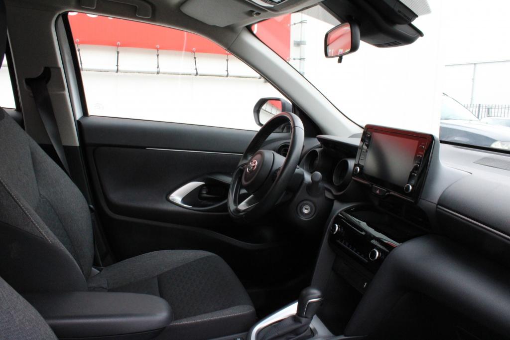 Toyota Yaris Cross 1.5 hybrid business