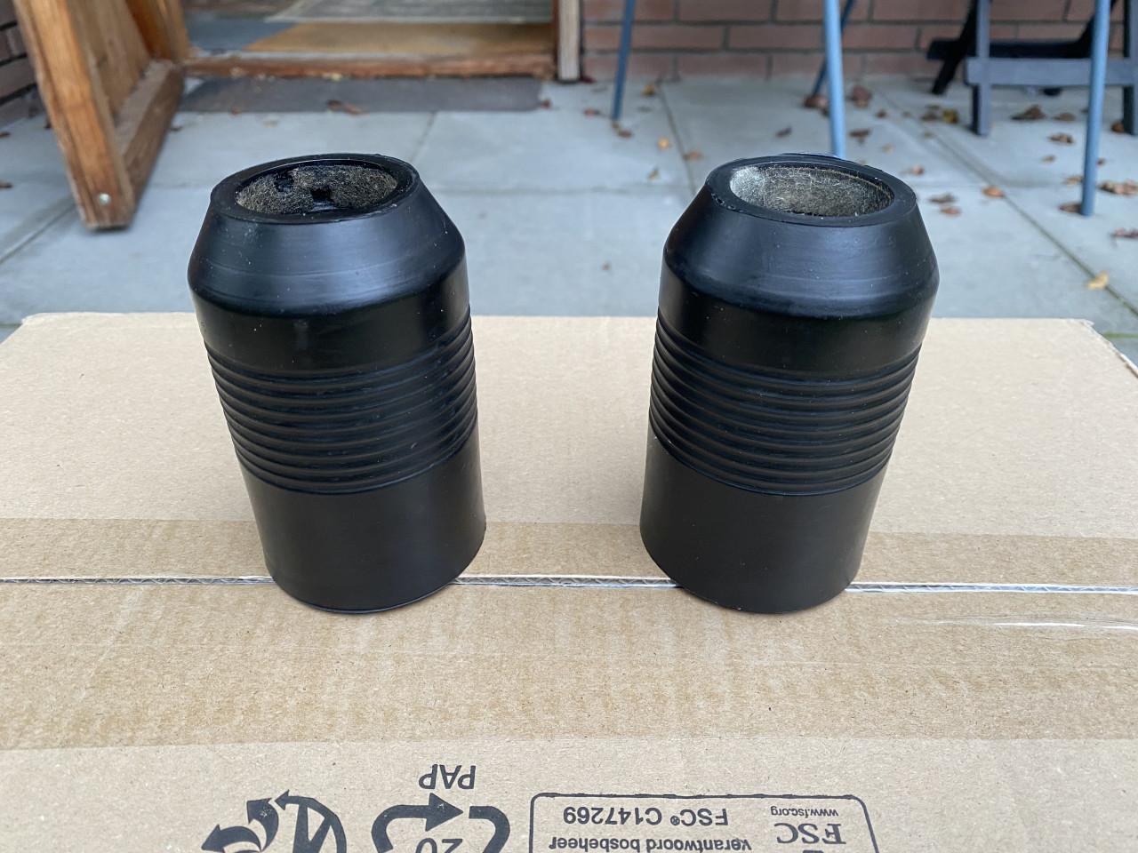 BMW R80 voorvork rubbers.