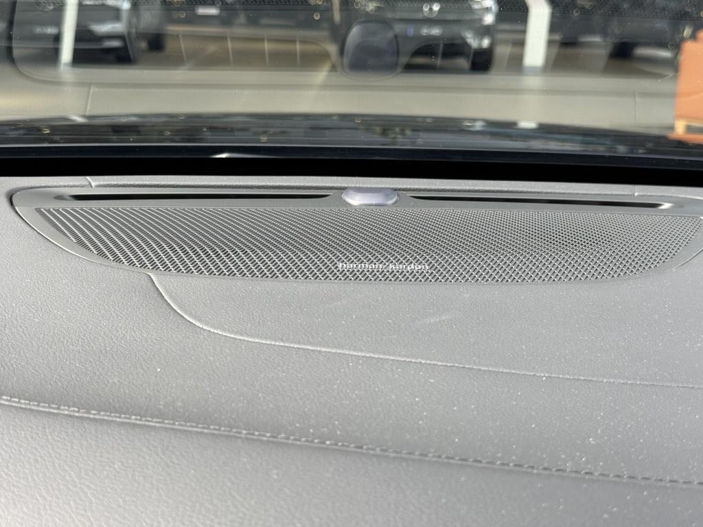 Volvo S60 t8 390pk recharge r-design| panodak| adap.cruise| trekhaak|camer