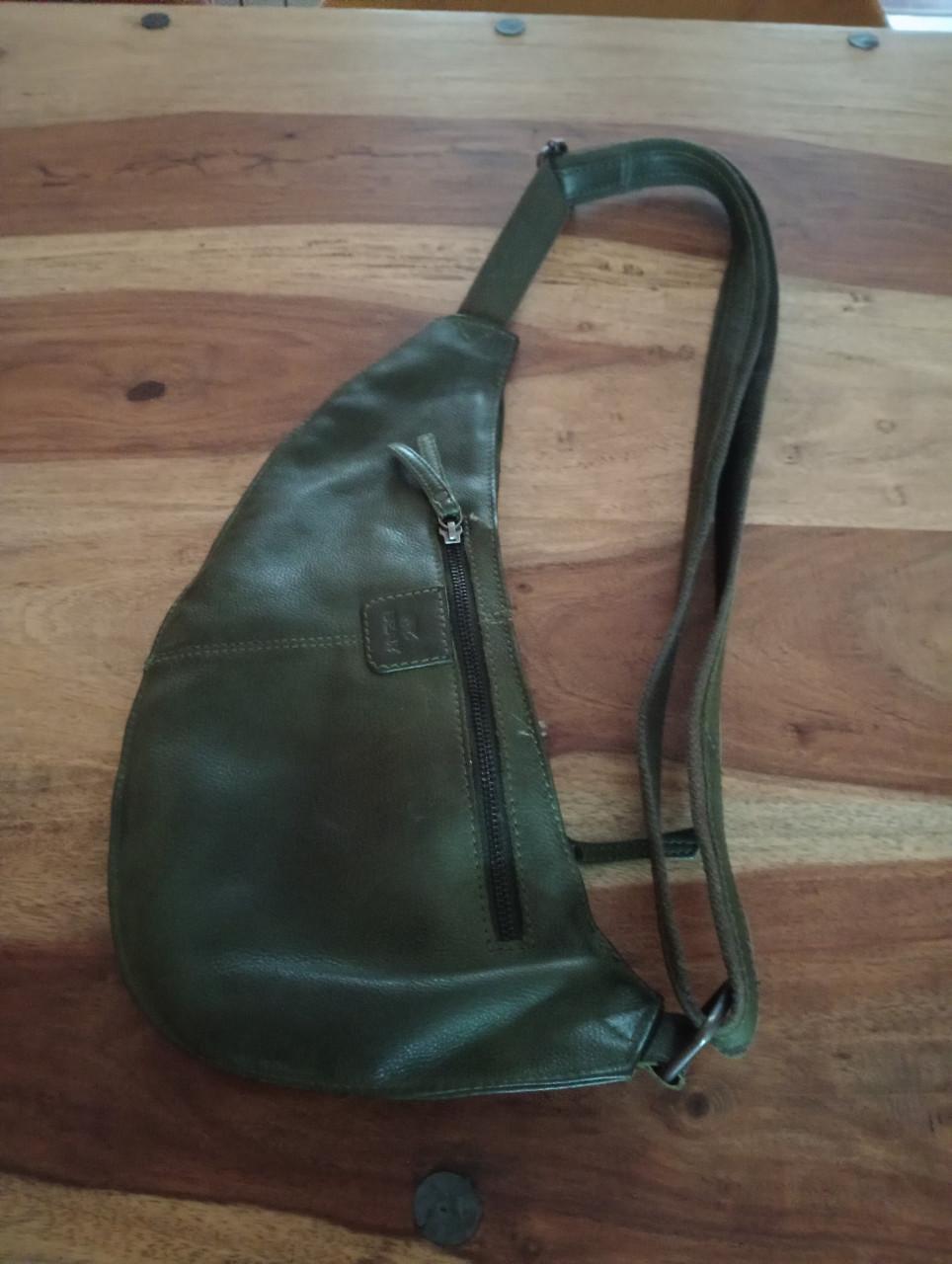 Crossbody rugzak, kleur groen, merk Bear Design