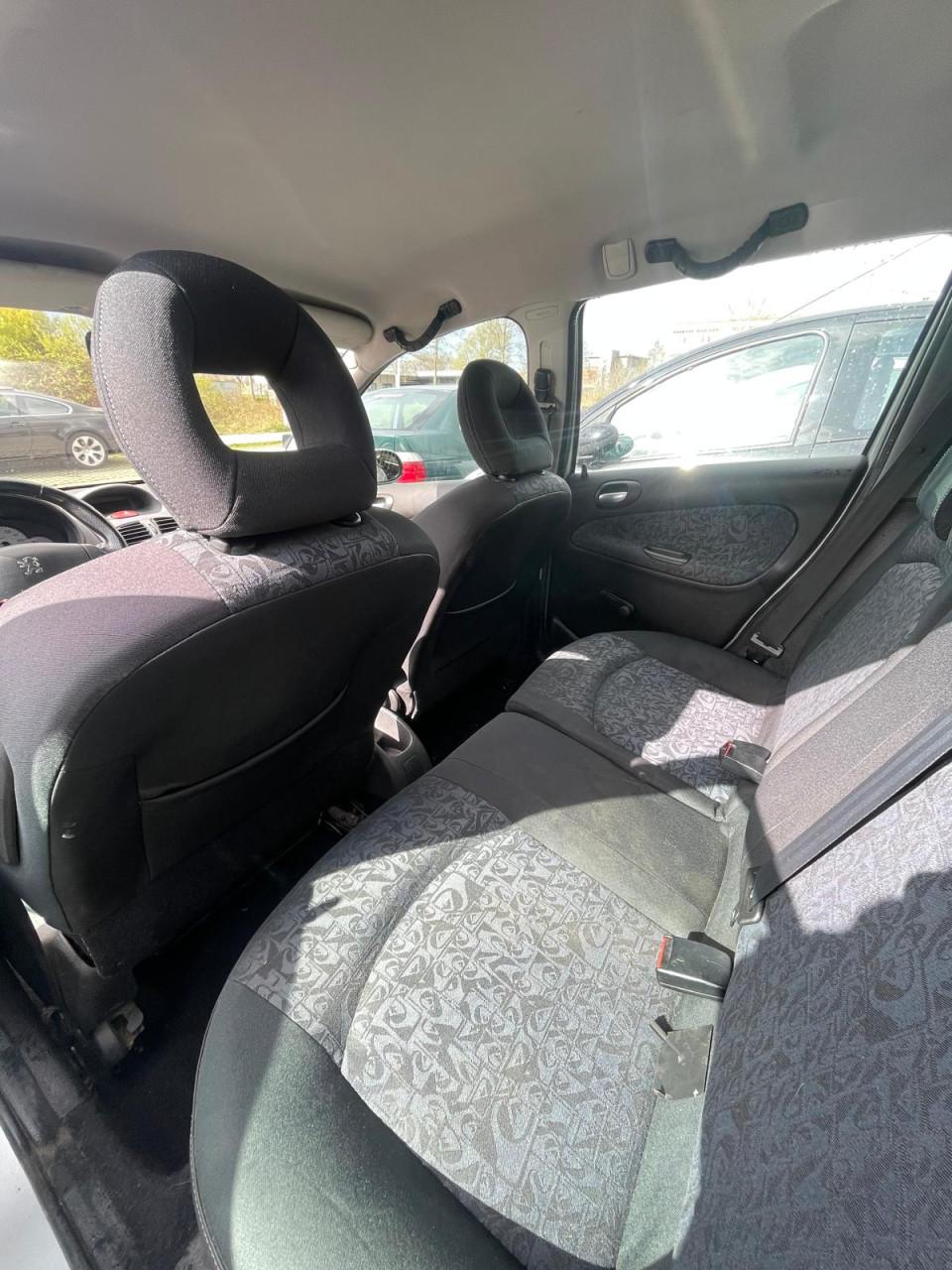 Peugeot-206 SW 1.6-16V Quiksilver