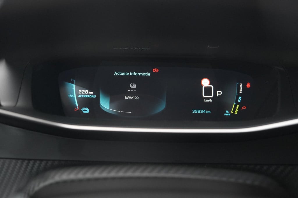 Peugeot E-2008 ev gt pack 50 kwh | schuif-/kanteldak | adaptieve cruise con