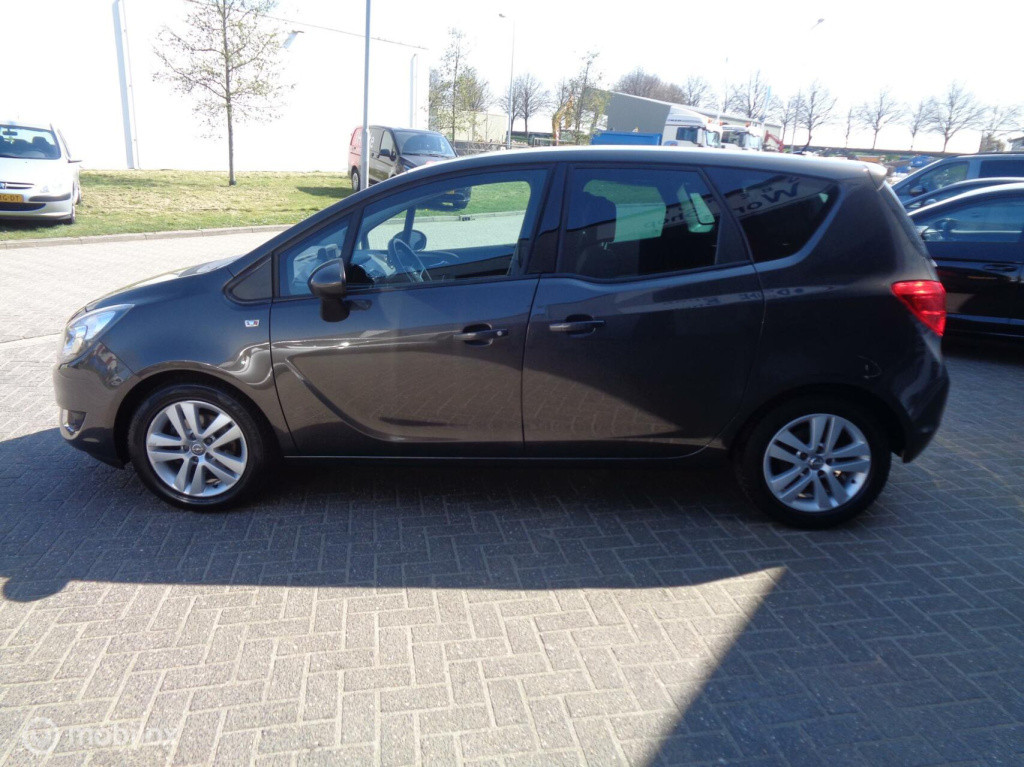 Opel Meriva 1.4 turbo 120pk edition/airco/ecc/pdc/cruise/lm velgen/hoge zit