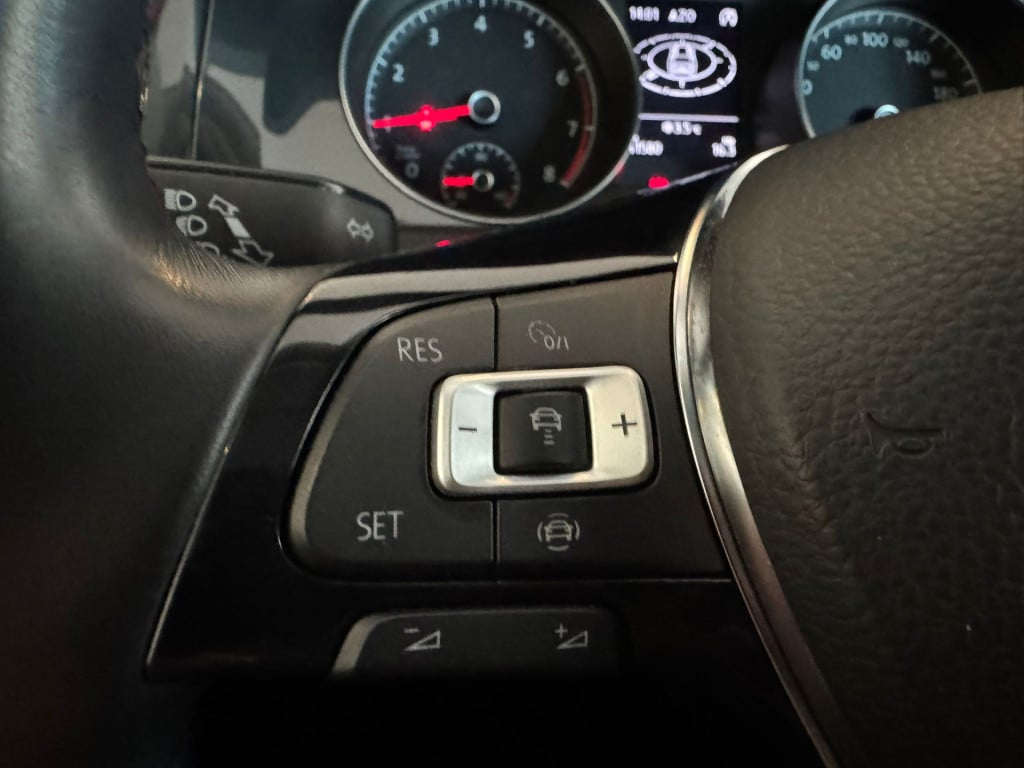 Volkswagen Golf variant 1.0 tsi comfortline