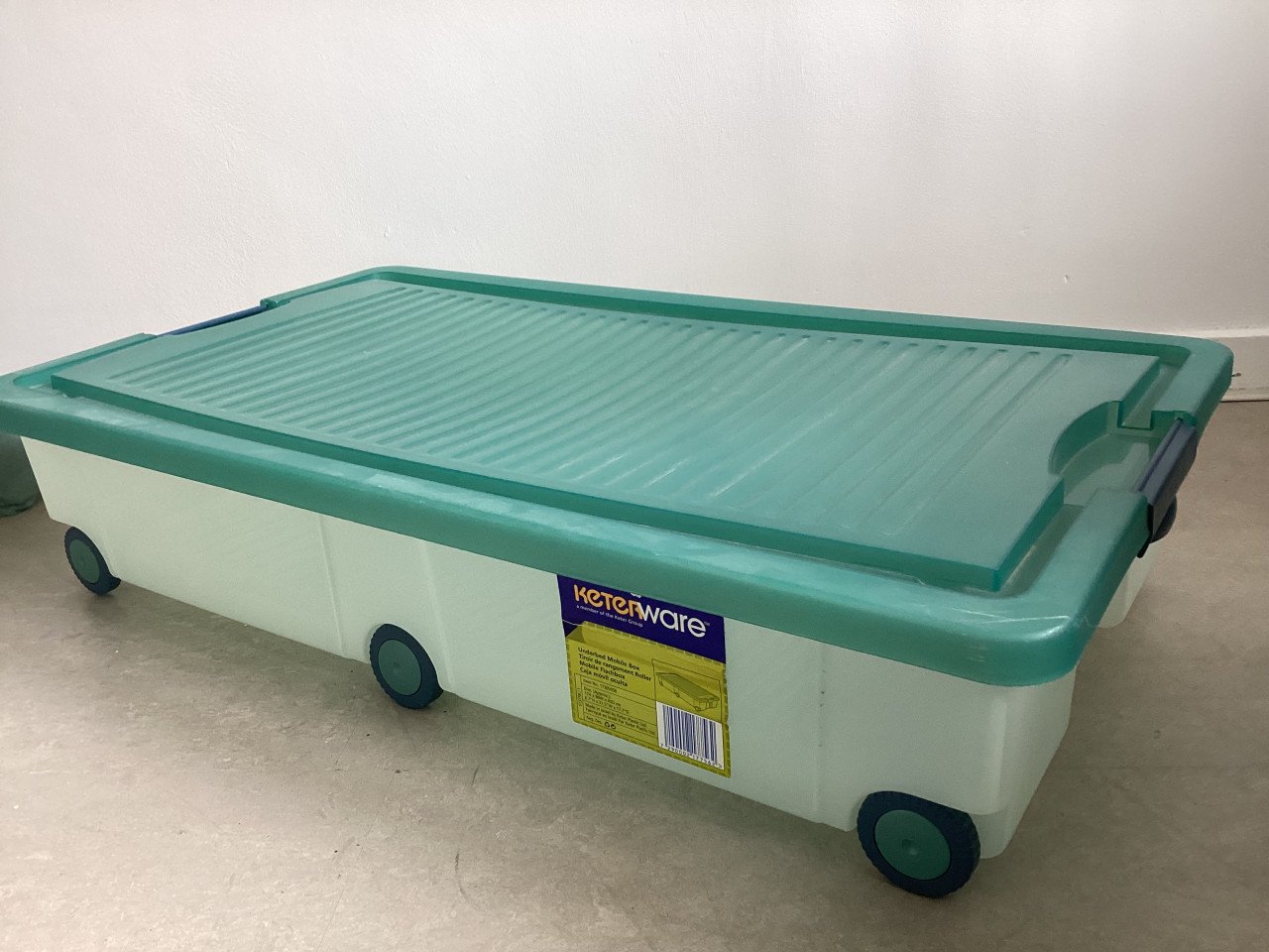 Opbergbox 80x45x15 met wieltjes