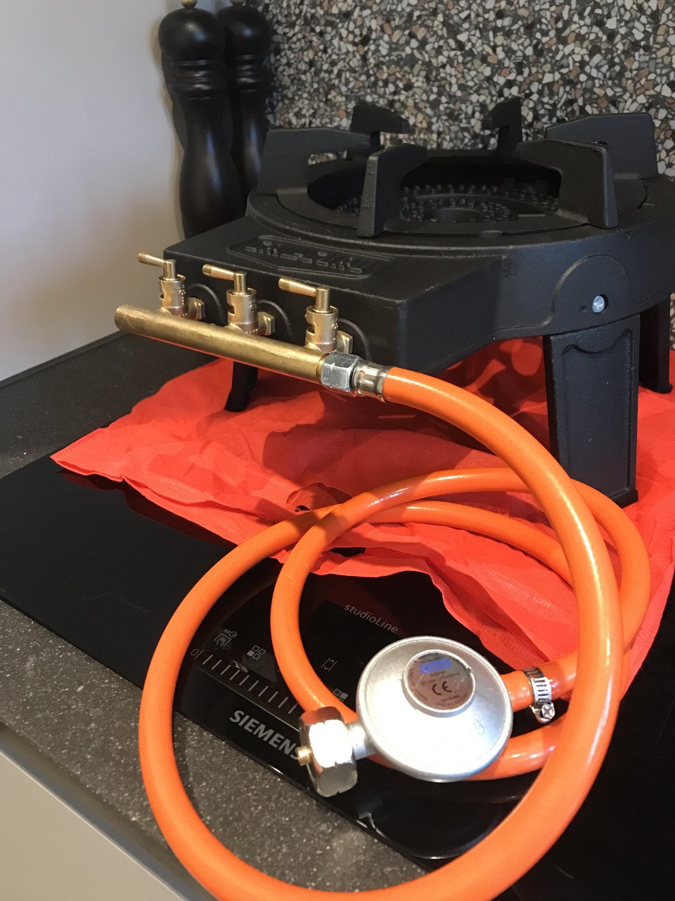 Splinternieuwe Wokbrander in ongeopende doos!!