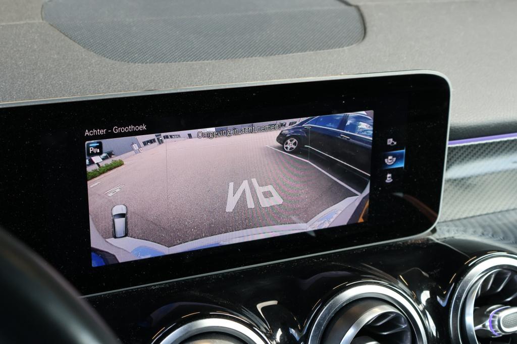 Mercedes-Benz Glb 180 d premium amg i btwi l camera l smartphone integratie