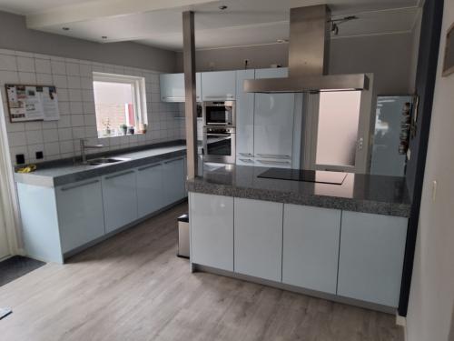 🏡 Te Koop: Complete Keuken met Kookeiland
