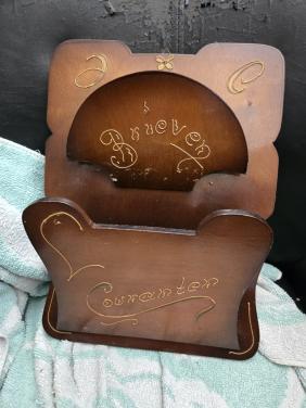 Antieke houten brieven- en krantenhouder 26x35 cm