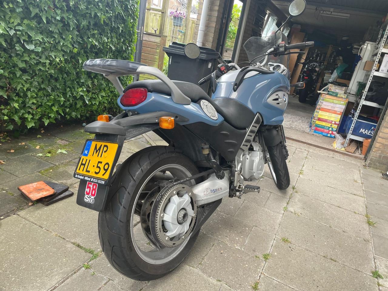 BMW F 650 CS SCARVER