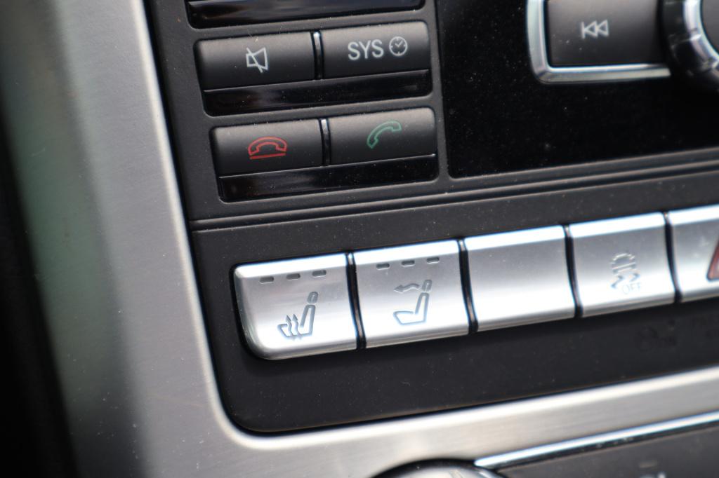 Mercedes-Benz SLK 200 amg line i airscarf i stoelverwarming i automaat i le