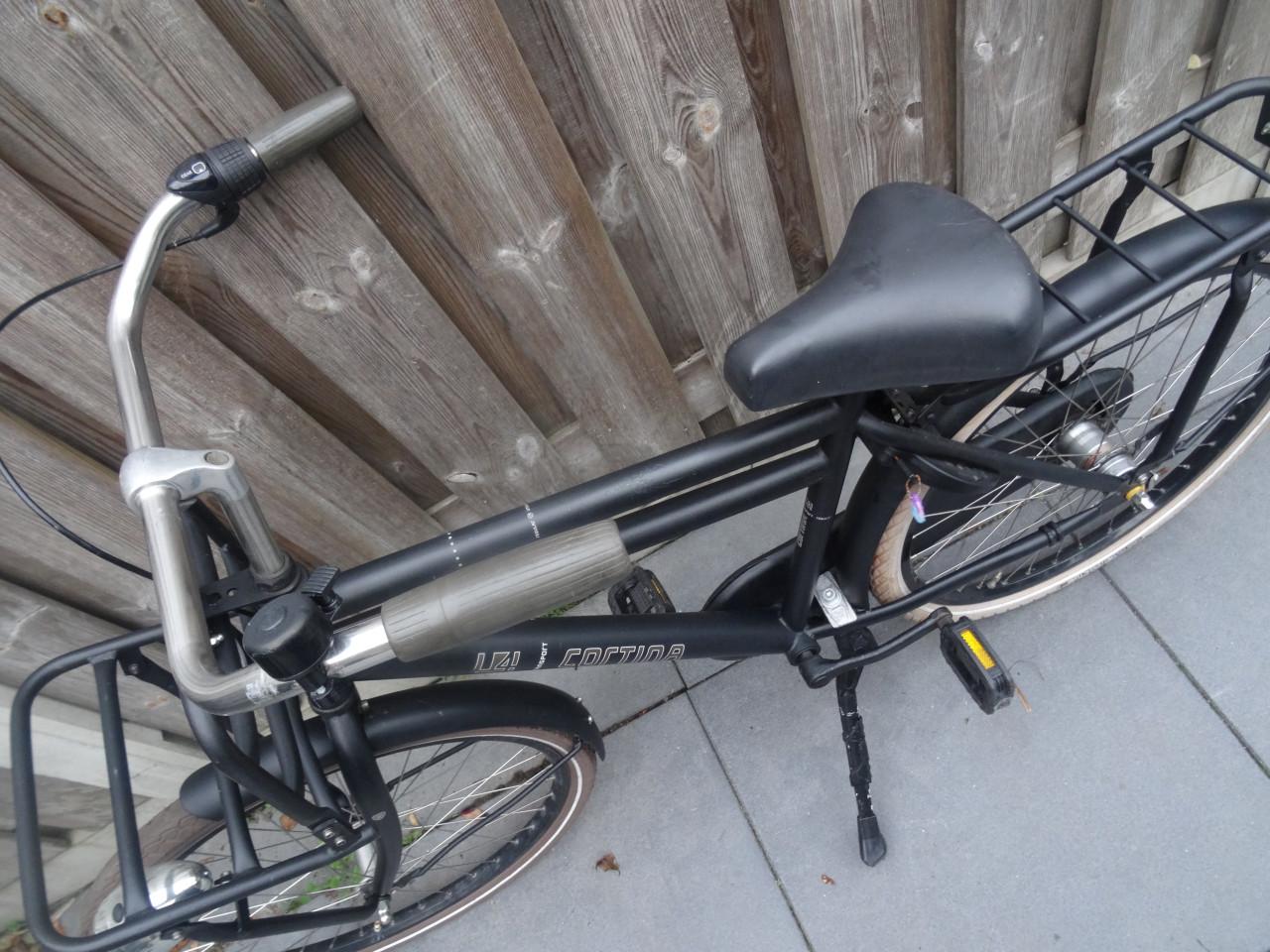 Cortina U4 24 inch jongensfiets – 3 versnellingen – transportfiets