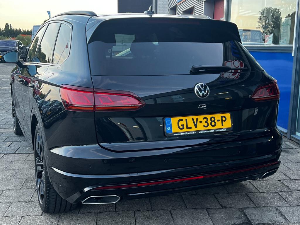 Volkswagen Touareg 3.0 tsi r ehybrid 4motion 462 pk, panodak, leer, luchtve