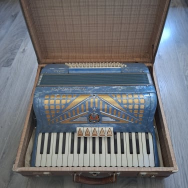 Accordion Accordiola Traviata