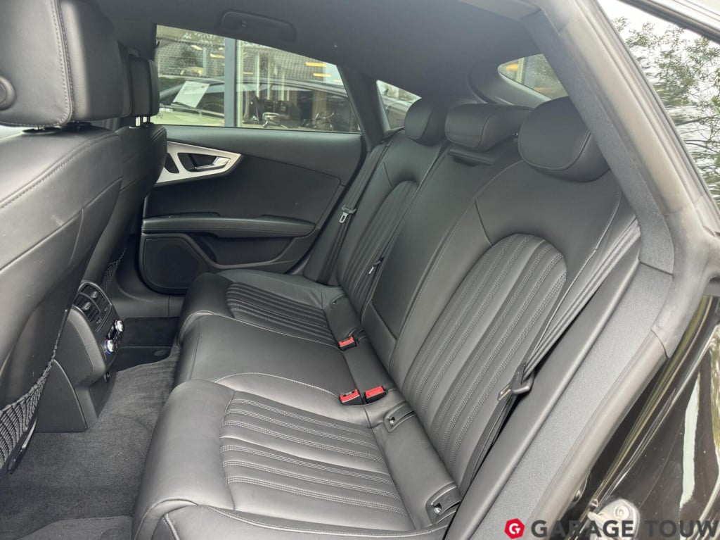 Audi A7 sportback 2.8 fsi quattro s edition orig. nl 95k km