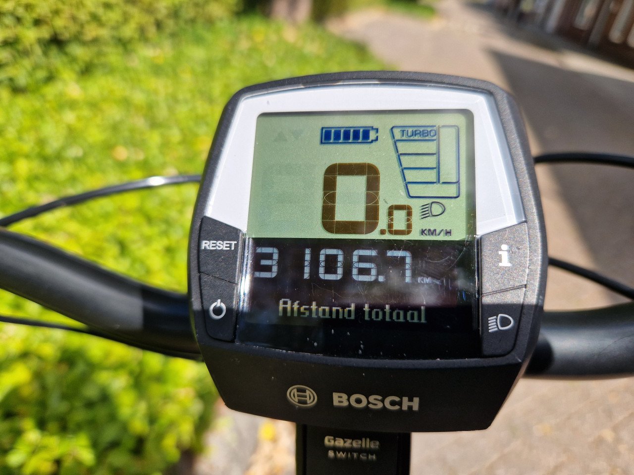 Zo goed als nieuwe Gazelle Grenoble met Bosch middenmotor en 500WH accu