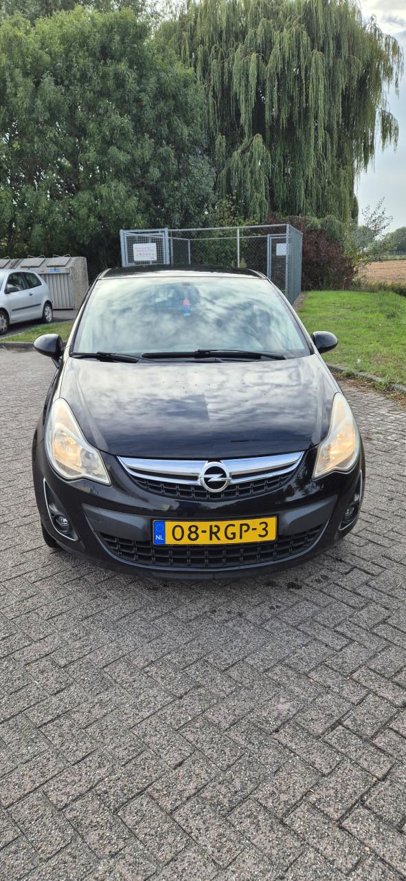 Opel corsa D 2011, met apk tot oktober 2026