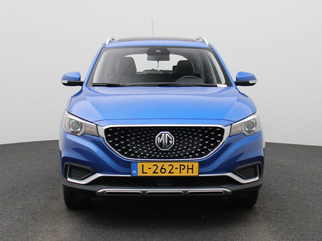 MG Zs Ev mg luxury 45 kwh
