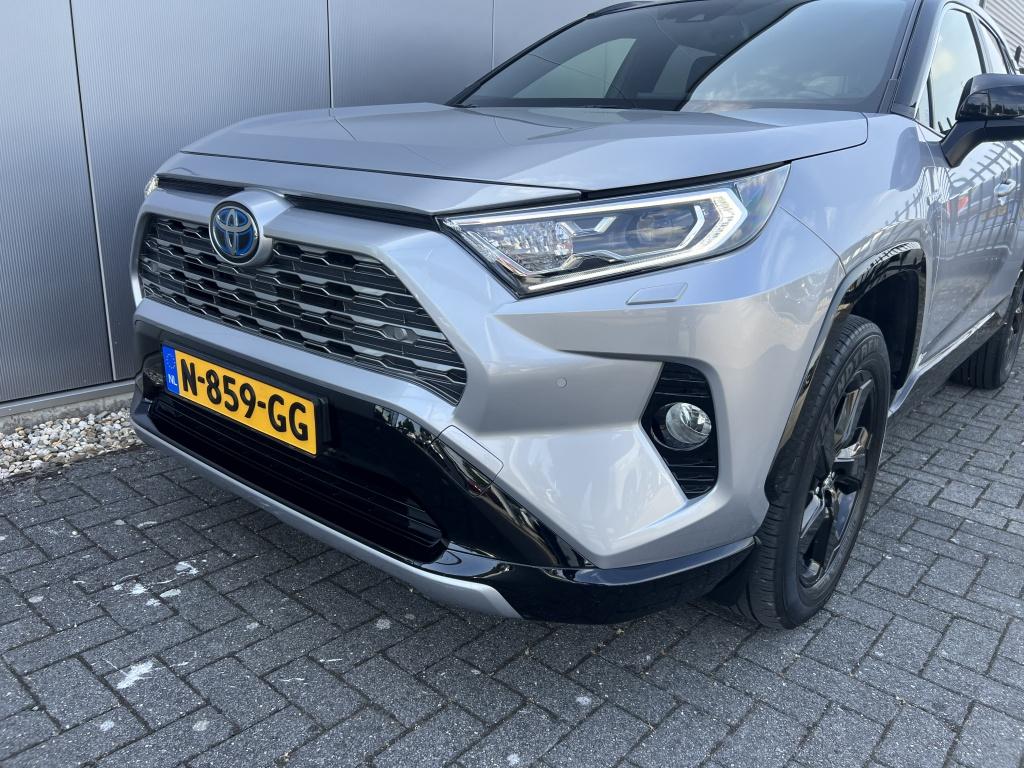 Toyota Rav4 2.5 hybrid awd bi-t. | trekhaak 1650kg | stuurverwarming |