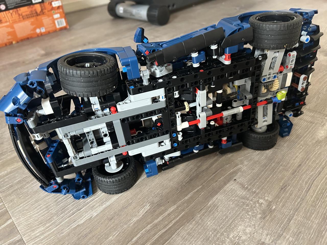 Lego Icons 42154 - Ford GT