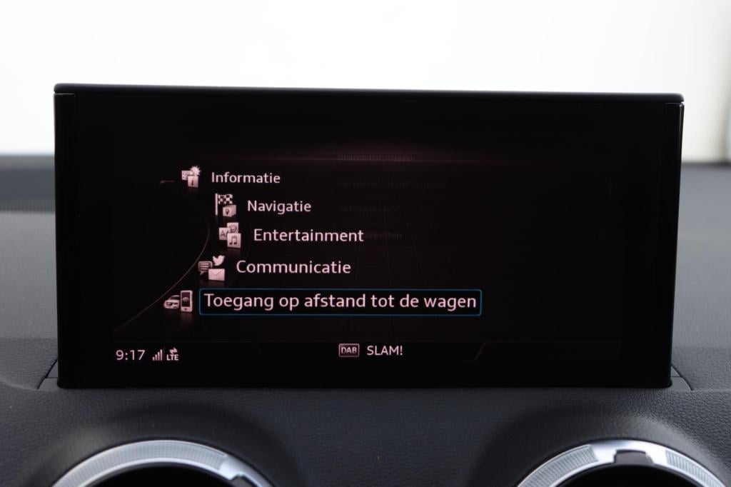 Audi Q2 30 tfsi s edition 110pk | navi | stoelverwarming