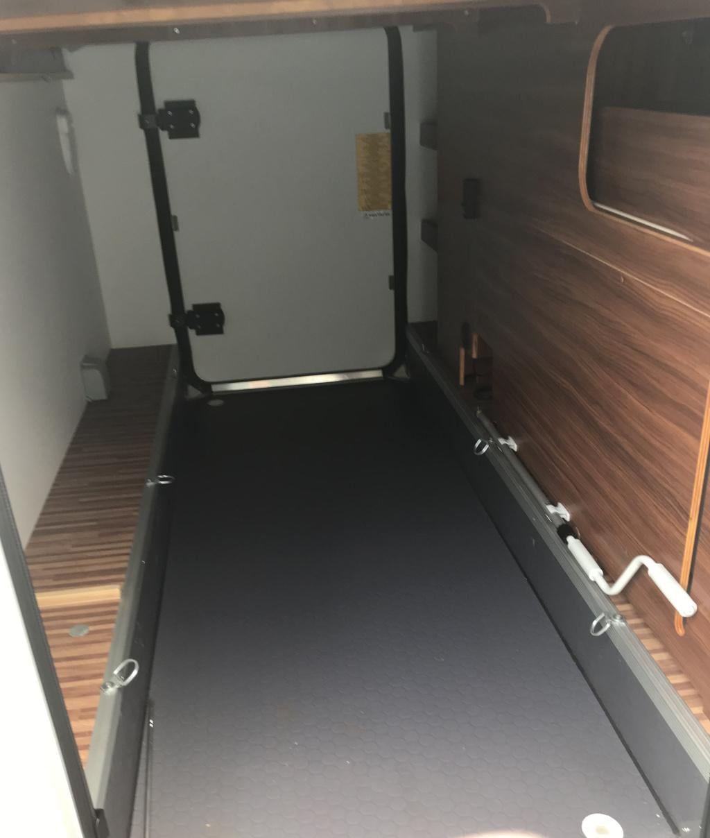 Adria Onbekend coral s 670sl