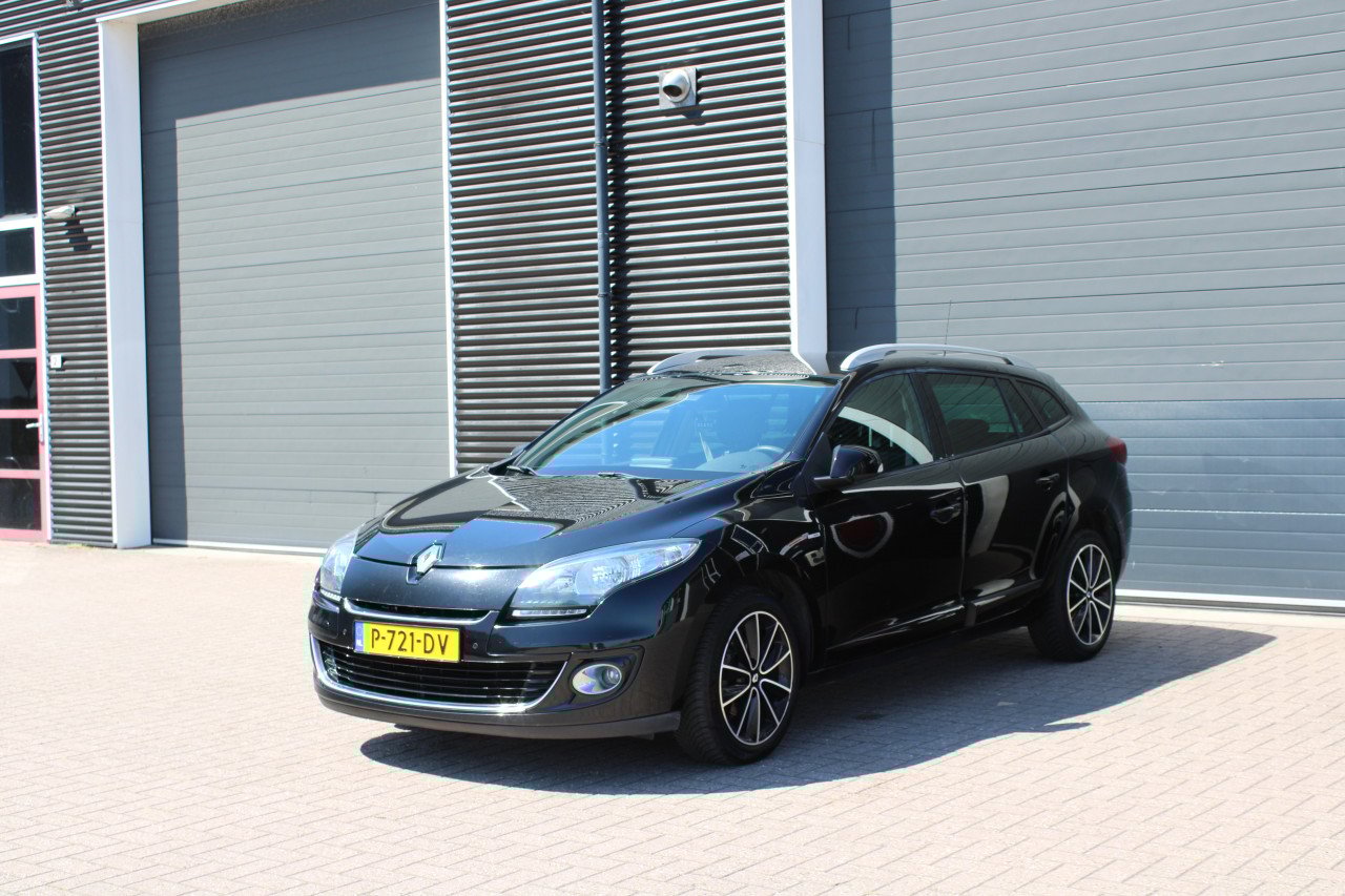 Renault Mégane 1.2 Energy TCe 2013 Zwart Bose Keyless go