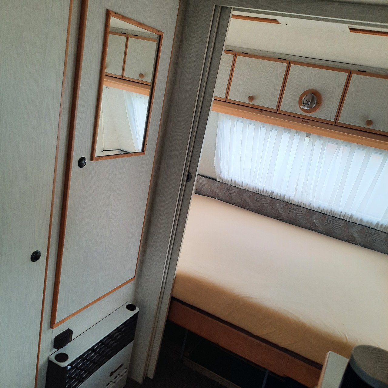 Tec Weltbummler 430 4 persoons met voortent en luifel