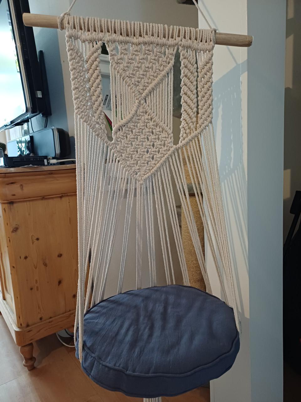 Superleuke macrame SCHOMMEL voor de KAT, incl. accessoires