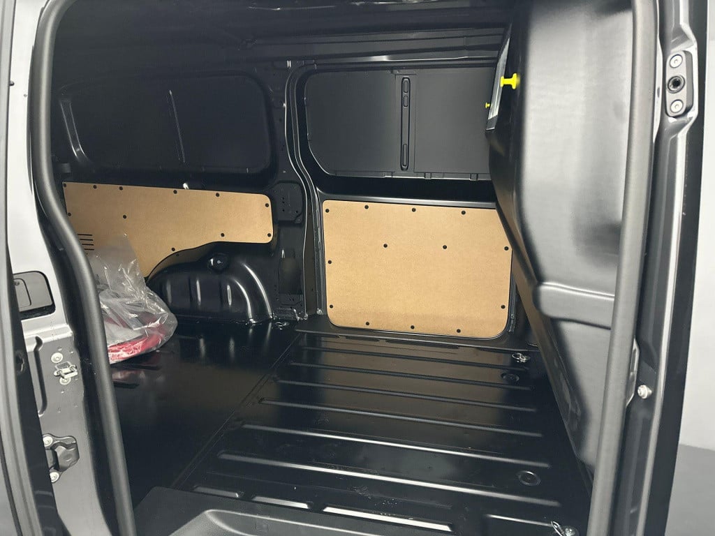 Opel Vivaro-e combi electric l3 75 kwh | camera | apple carplay & android a