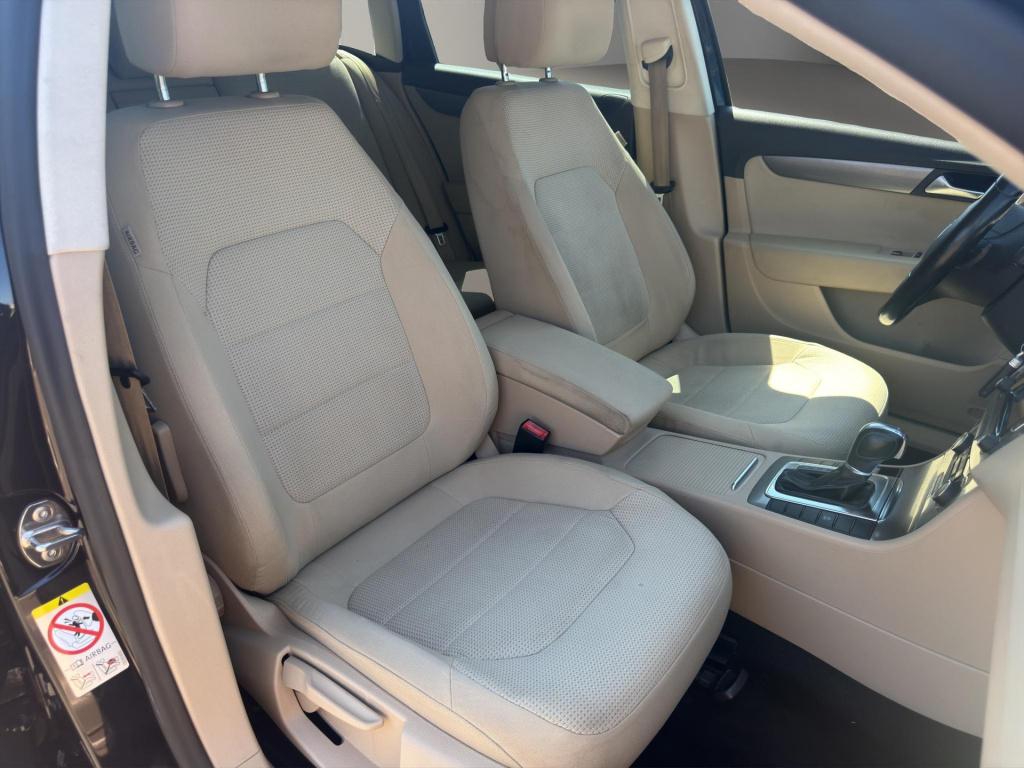 Volkswagen Passat variant 1.4 tsi highline automaat clima pdc trekhaak