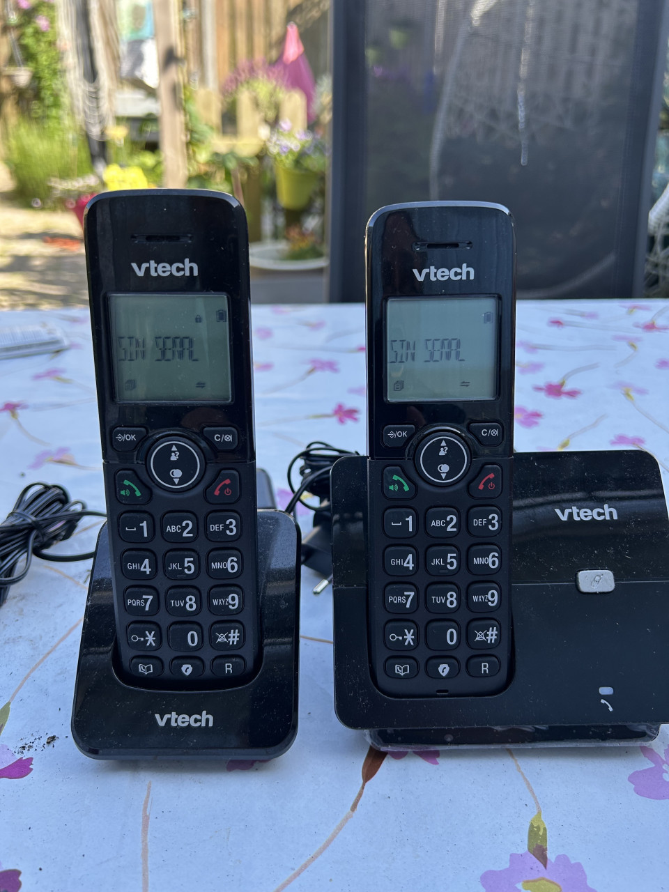 Twins vaste telefoons
