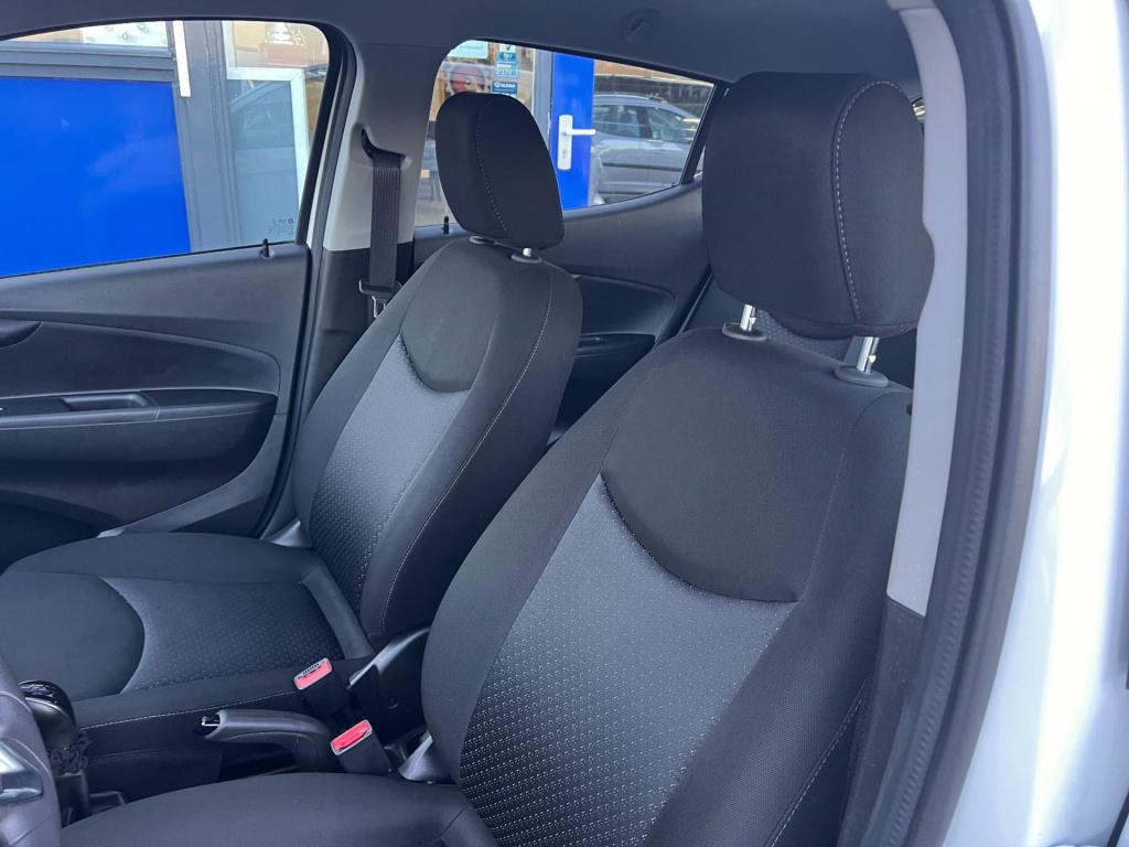 Opel Karl 1.0 ecoflex edition + pakket, intellilink pakket enz...