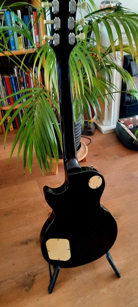 Gibson les paulmodel